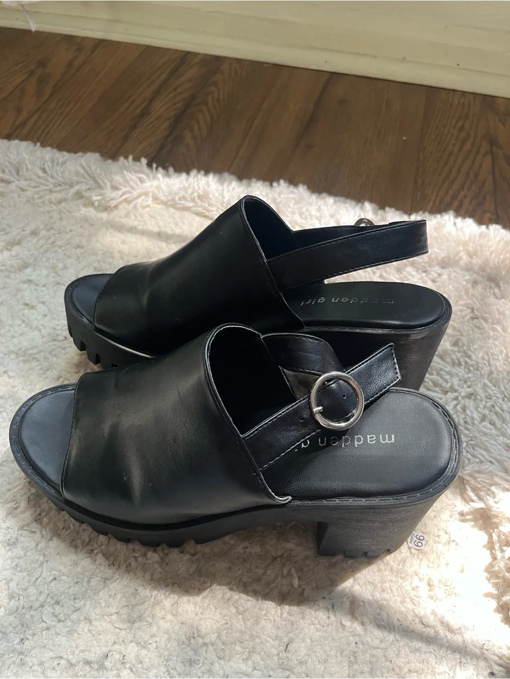 Madden Girl bold platform